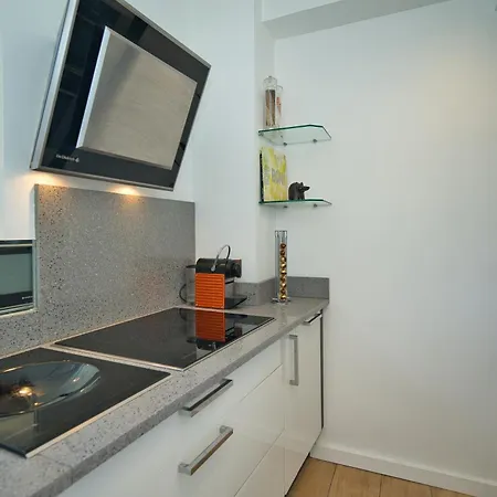 Luxury - Rooftop & Jacuzzi Appartamento *